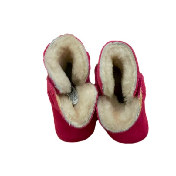 Fuchsia UGG Leather Infant Boots  Size 2/3 Booties Baby Hot Pink Suede Fleece - Picture 5 of 5